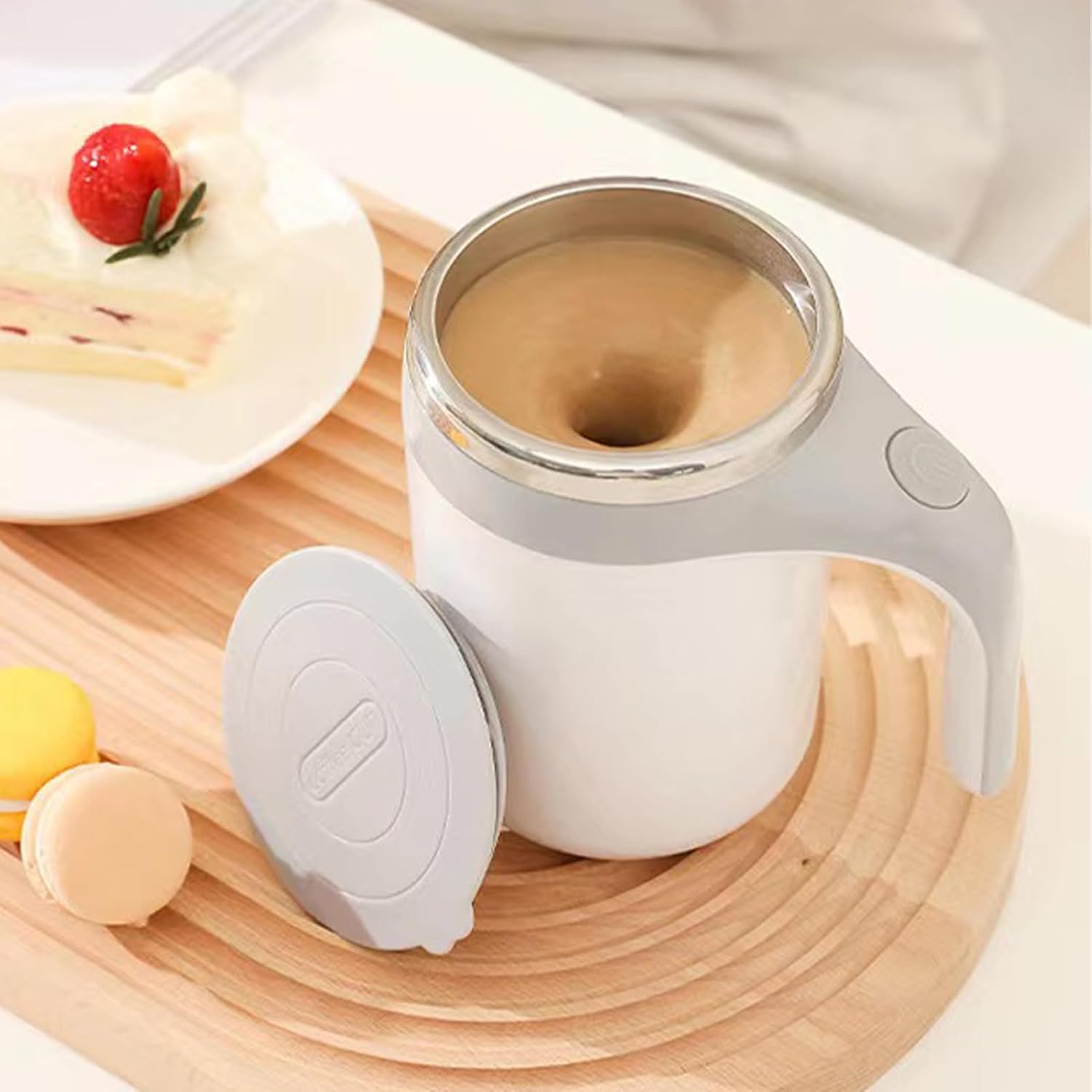 Tasse-Mug auto-mélangeante électrique